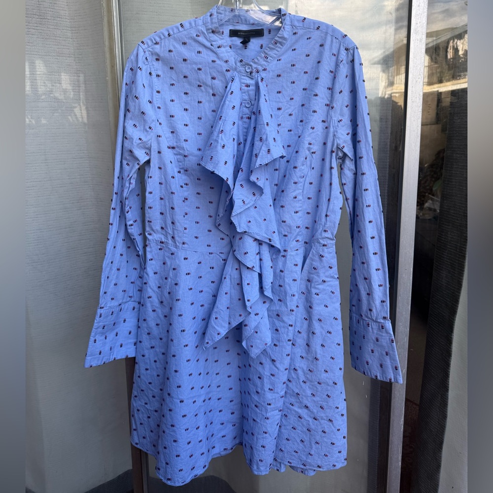 BCBGMaxAzria Light Blue Patterned dress with pockets